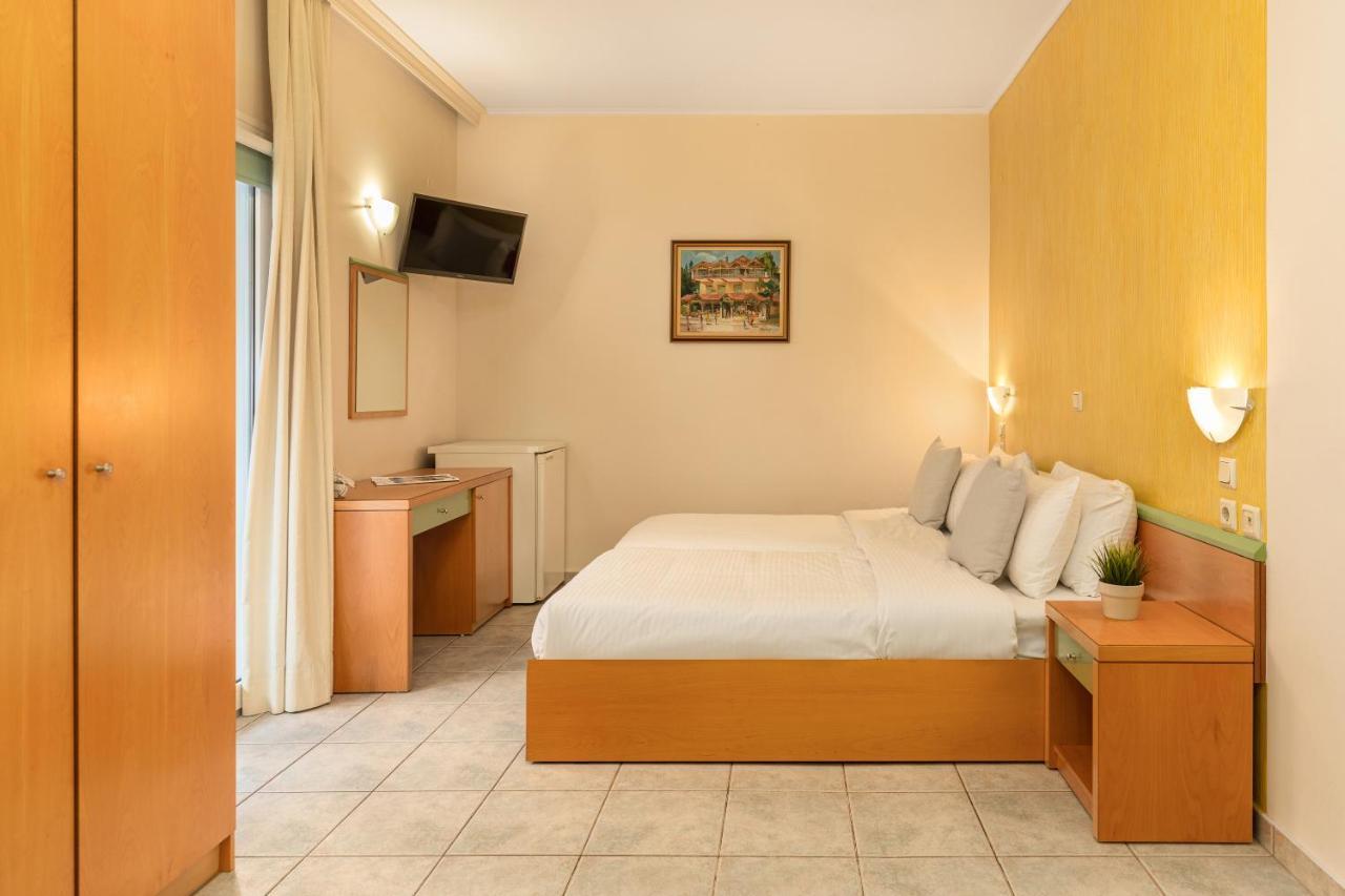 Dias Hotel Platamon Buitenkant foto