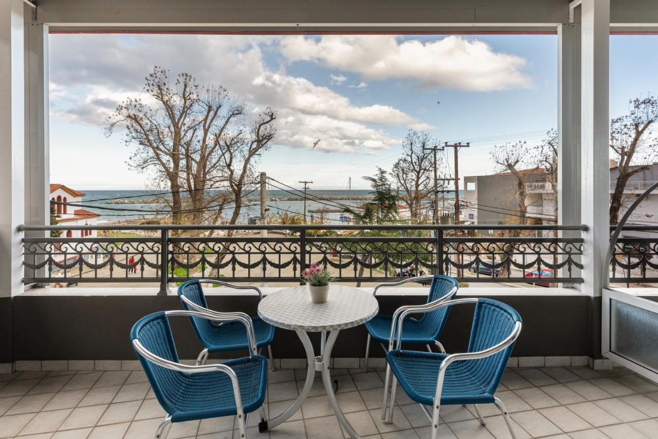 Dias Hotel Platamon Buitenkant foto