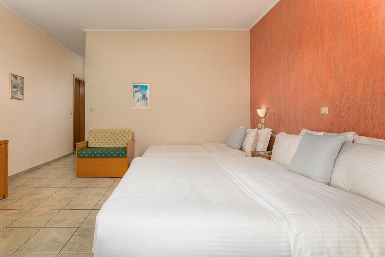 Dias Hotel Platamon Buitenkant foto