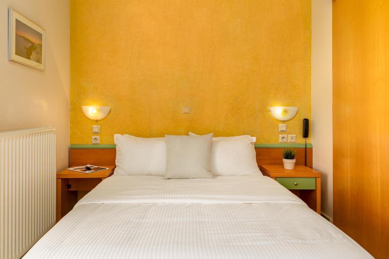 Dias Hotel Platamon Buitenkant foto