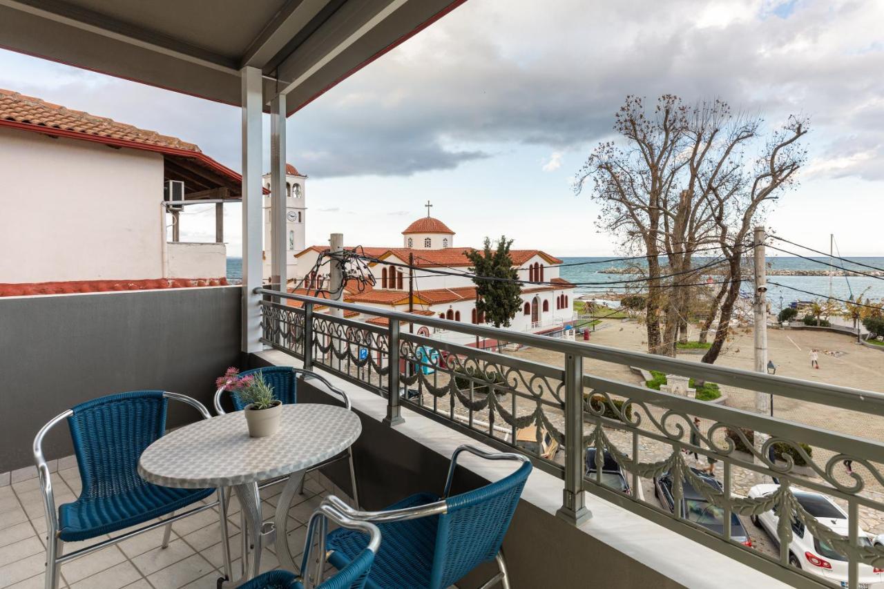 Dias Hotel Platamon Buitenkant foto