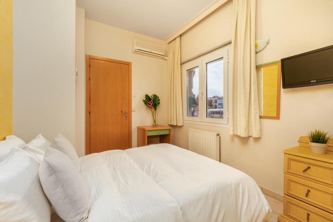 Dias Hotel Platamon Buitenkant foto