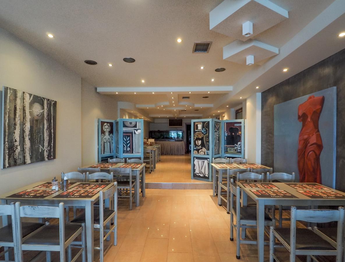 Dias Hotel Platamon Buitenkant foto